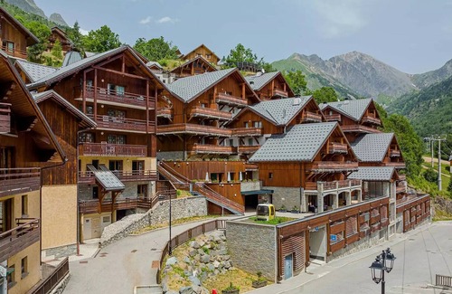 Vaujany Apartment | Residence Les Epinettes * - Mountain Corner Studio 4 People