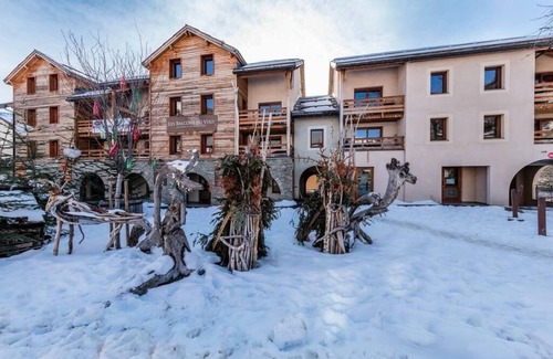 Abries Apartment | Residence Les Balcons du Viso - 2 Room Apartment 2/4 People
