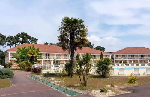 Le Verdon-sur-Mer Apartment | Residence Les Alcyons* - Studio cabin 4 people