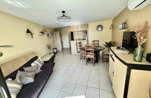 Port-la-Nouvelle Apartment | Residence Les Jardins D Epidaure - 2 Rooms for 4 People