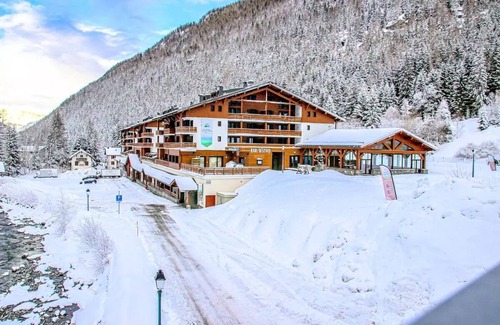 Vallorcine Apartment | Residence Les Portes du Mont Blanc * - 5 Room Apartment 10 People