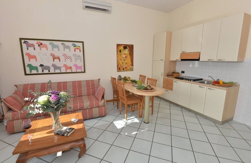 Pozzuoli Hotel | Residence Miramare