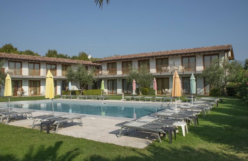 Pieve Vecchia Apartment | Residence Molino Trilocale 10 with Pool, Terrace & Wi-Fi