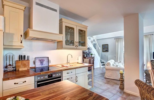 Balm Apartment | Residence on Lake Balmer - BS 26