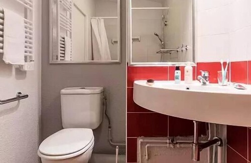 La Perriere Apartment | Residence Pierre & Vacances Le Britania*** - Studio for 4 people