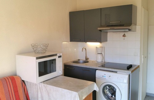Bastide Giraud Apartment | Residence Provençale Pool Parking WIFI 2 kms Sea Villeneuve Loubet 2 Rooms