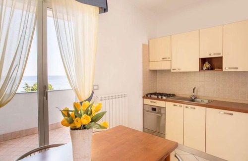 Pietra Ligure Apartment | Residence Sant'anna Two-room Apartment 4 Pax
