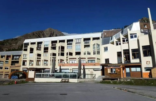 Isola Apartment | Residence St Pierre B12 - Studio for 4 People