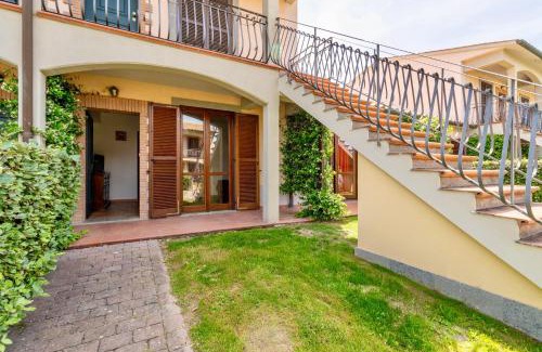 Sorano Apartment | Residence surrounded by greenery with swimming pool in Sorano