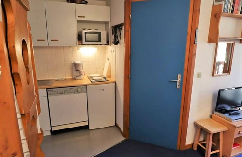 Areches Apartment | Residence Val Blanc 1 - Apartment 2 to 4 people in the heart of the village, near the slopes