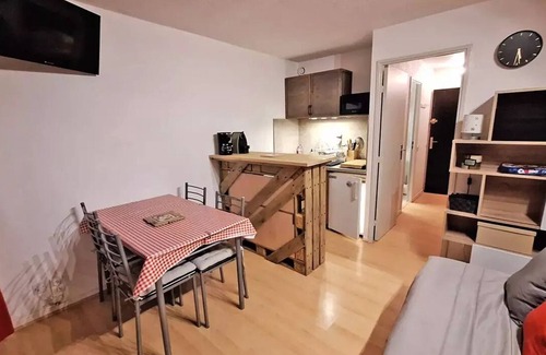 Puy-Saint-Vincent Apartment | Residence Valgardena - VG603 - APARTMENT 3/4 PERSONS SEE PISTES