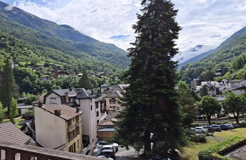 Brides-les-Bains Apartment | Residence Villa Louise - CHARMANT STUDIO