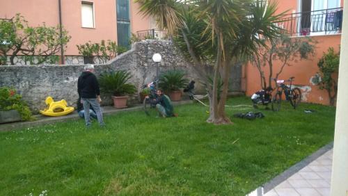 Pietra Ligure Apartment | Residence Villa Carmen fronte mare a 50 mt
