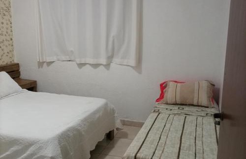 Ingleses Centro House | Residencial Dona Preta