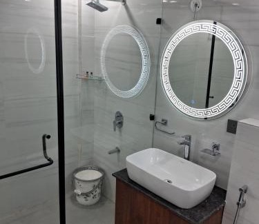 Greater Noida Hotel | Residency with Banquet by KDS
