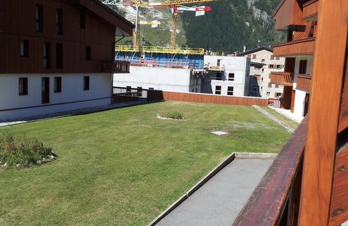 Val-d'Isere Apartment | RESIDENTIAL BUILDING, SPACIOUS APARTMENT, 4/5pers.