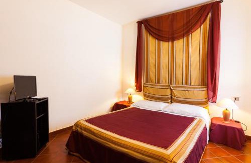 Candia Canavese Hotel | Residenza Del Lago