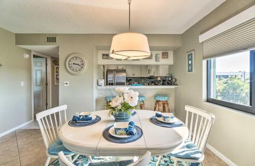 Bradenton Beach Apartment | Resort Condo with Beach Access on Anna Maria Island!