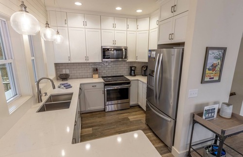 Michigan City House | Resort Home near Lake Michigan with Golf Cart