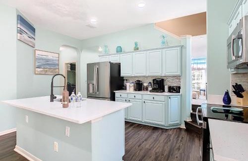 Four Corners House | Resort Home W Pool & Hot Tub-low October Rates