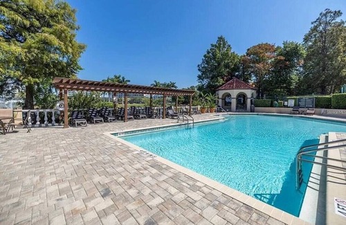 Feather Sound Condo | Resort Living - 3 BR escape in Clearwater/St Pete with all the amenities!
