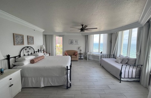 Barrier Island Resort | Resort located directly on the sand of the Atlantic Ocean! Room w/an oceanview!