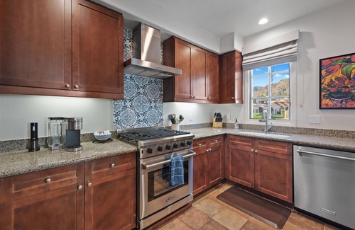 La Quinta Villa | Resort Luxury Villa 12 pools, 11 hot tubs, balcony