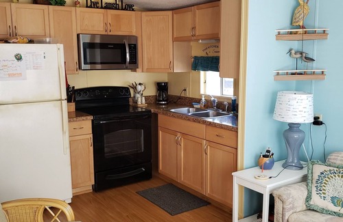 Laurel House | Resort Park Model in Family Friendly Resort Community