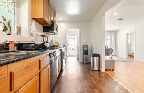 North Hollywood House | Resort-style 3BD, pool, walk to shops/cafes