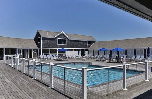 Barnstable County Condo | Resort Style Condo w/Exclusive Amenities: Private Beach, Saltwater Pool & More!