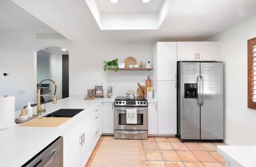 Palm Springs Condo | Resort-style living with golf tennis pools & views