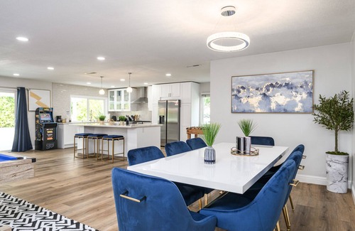 Fullerton House | Resort Style Living w/Pool & Arcade Near Disney