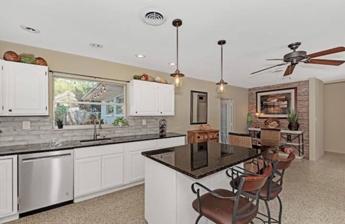 Riverview Estates House | Rest Easy In Sarasota