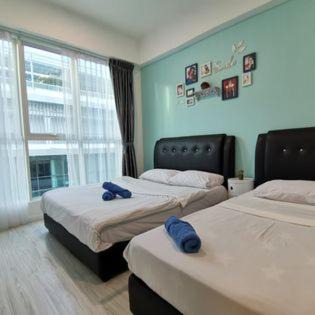 Downtown Kota Kinabalu Apartment | reSTARY - Snow White, Sutera Avenue Infinity Pool - Imago Opposite - KK City- 2BR,5Pax 来沙旅 白雪公主主题公寓 - 无边际日落海景泳池 - Imago商场对面 - KK市中心 - 2房5人