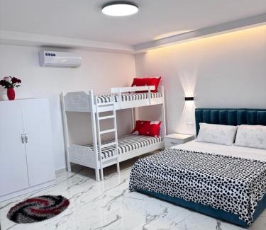 Ishem Villa | Restorant Hotel Nori