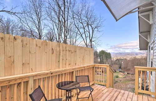 Bryson City Cottage | Restored Mountain Farmhouse - 2 Mi to Bryson City!