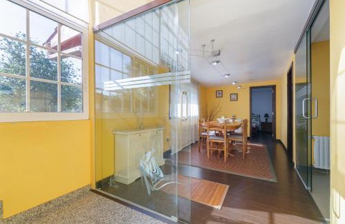 Bembrive House | Retiro rural con parking by CABANA Rentals
