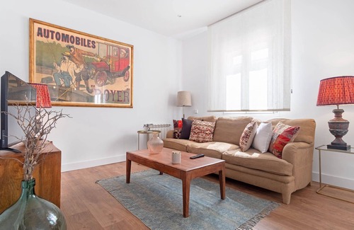 Ibiza Apartment | Retiro VII apartment in Madrid