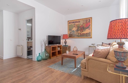 Ibiza Apartment | Retiro VII apartment in Madrid