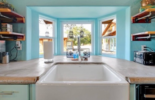 Wimberley Resort | Retreat for Up To 8 with Shop (Includes Taxes and Cleaning)