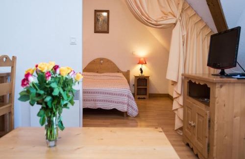 Giez Apartment | Retreat Near Lake Annecy