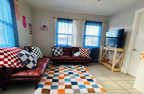 Downtown El Paso Apartment | Retro Apartment in Downtown El Paso