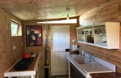 Runham Apartment | Retro Fair Ground Stall