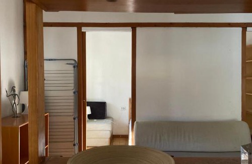 Vracar Apartment | Retro House with garden in City Center