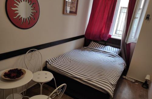 Zemun Apartment | Retro Mini Apartment