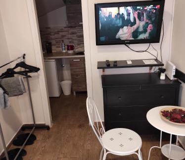 Zemun Apartment | Retro Mini Apartment