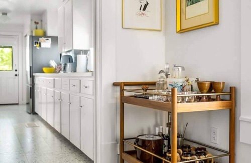 South River City House | Retro SoCo Home | Heated Cowboy Pool | Near ACL