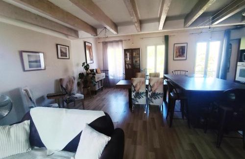 Le Pradet Apartment | Reve azur plage en duplex coeur de village