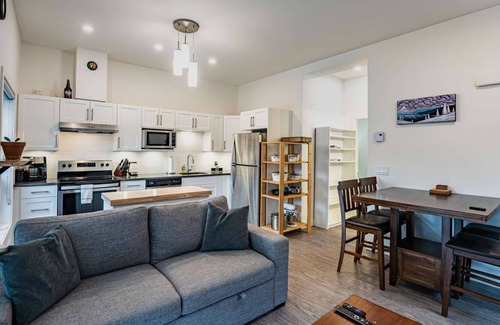 Revelstoke Condo | Revelstoke - Niska's Den