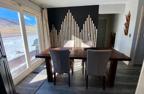 Cotopaxi House | Revival Ranch